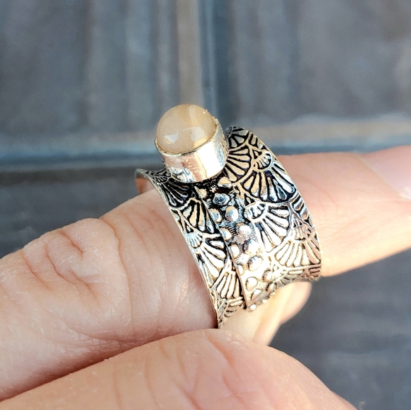 New Natural Sunstone 925 Silver Spinner Ring. - Picture 14 of 16